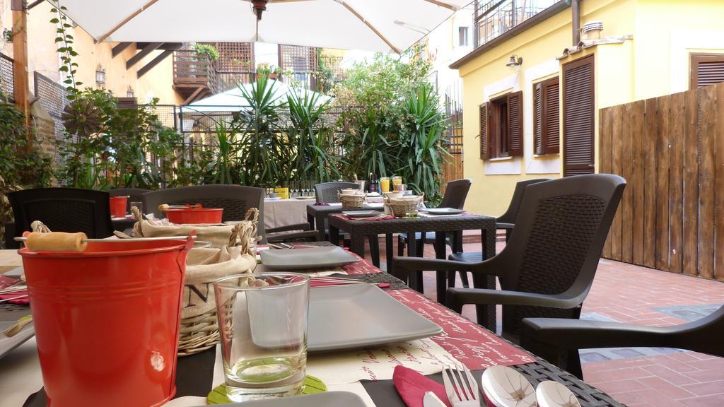 Casa Campo De' Fiori Рим Экстерьер фото