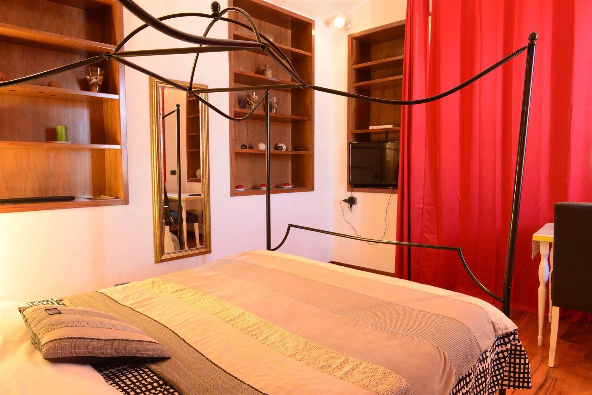 Casa Campo De' Fiori Рим Экстерьер фото